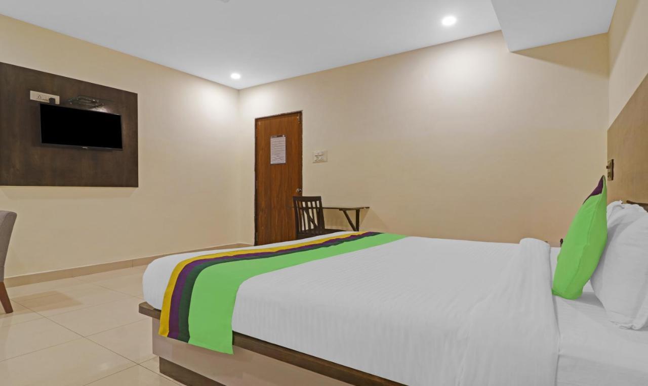 Treebo Tee Hotell Hyderabad Eksteriør bilde