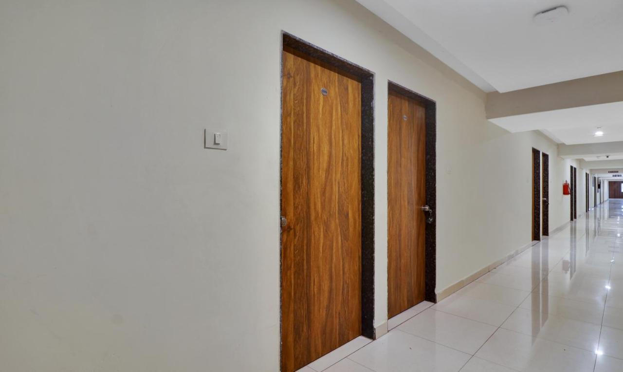 Treebo Tee Hotell Hyderabad Eksteriør bilde